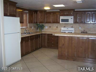 234 E Limberlost Dr, Tucson, AZ 85705 photo 3