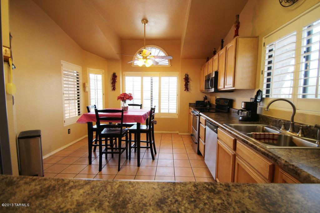 4352 W Viewpointe Pl, Tucson, AZ 85741 photo 6