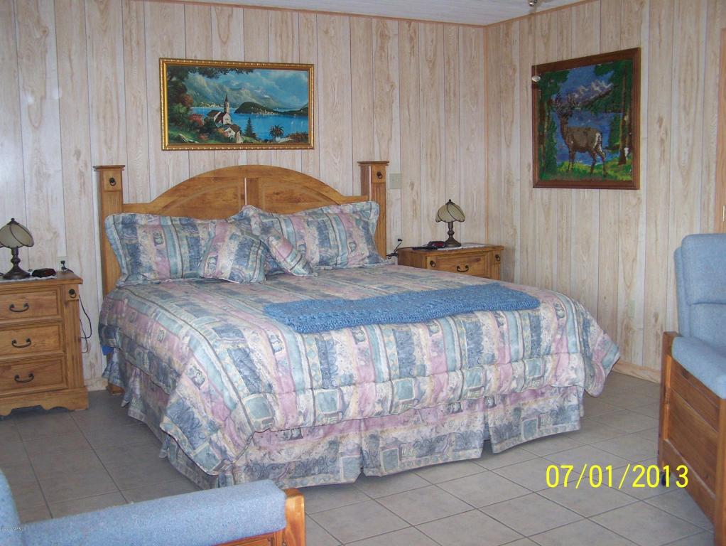 8050 E Dunn Ln, Pearce, AZ 85625 photo 4