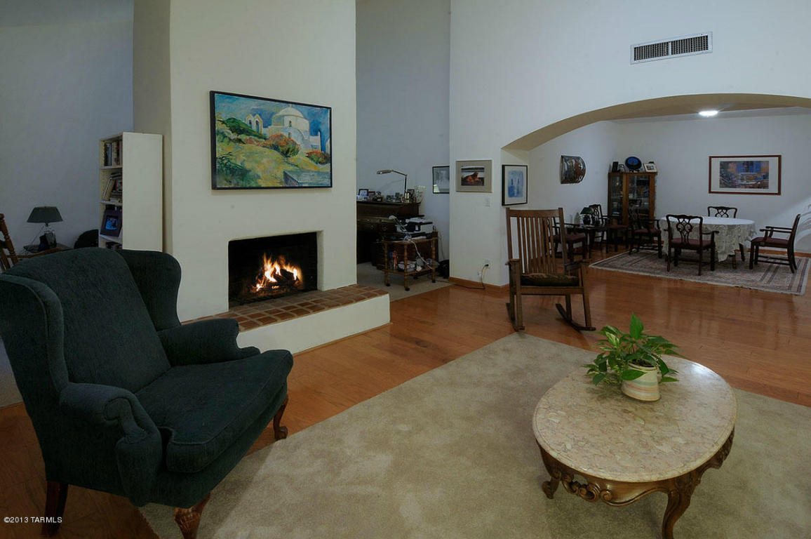 2501 E Forgeus Pl, Tucson, AZ 85716 photo 4