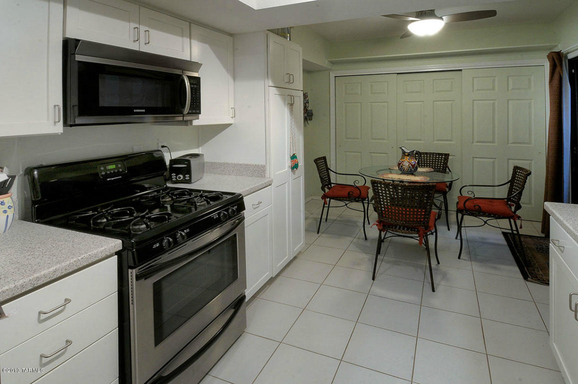 2501 E Forgeus Pl, Tucson, AZ 85716 photo 10