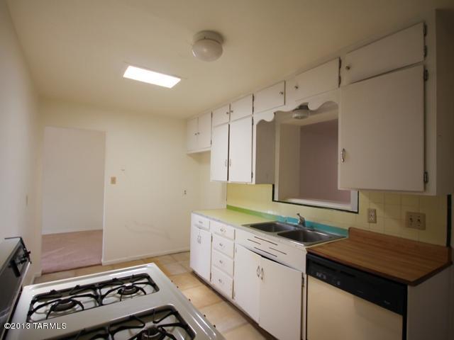 1230 E Allen Rd, Tucson, AZ 85719 photo 9