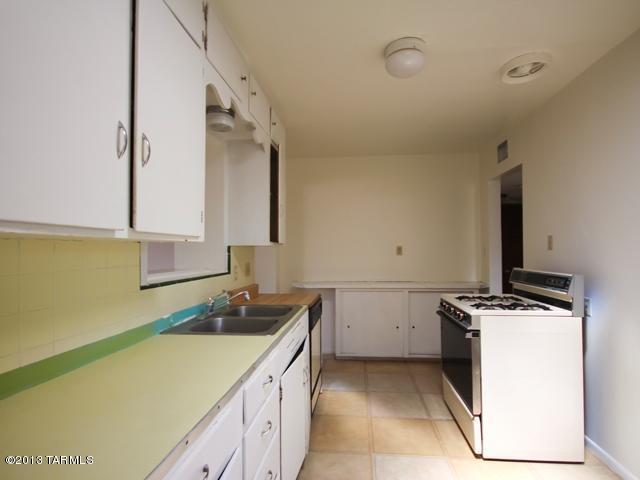 1230 E Allen Rd, Tucson, AZ 85719 photo 7