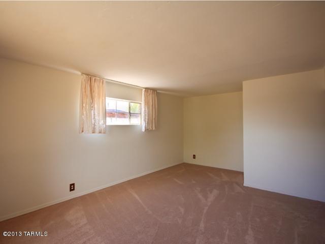 1230 E Allen Rd, Tucson, AZ 85719 photo 3