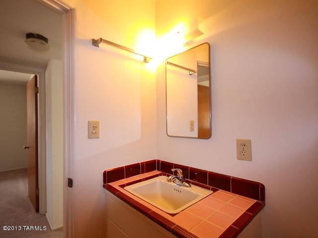 1230 E Allen Rd, Tucson, AZ 85719 photo 23