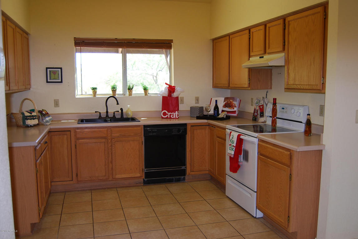 2951 E Darlene Dr, Vail, AZ 85641 photo 8