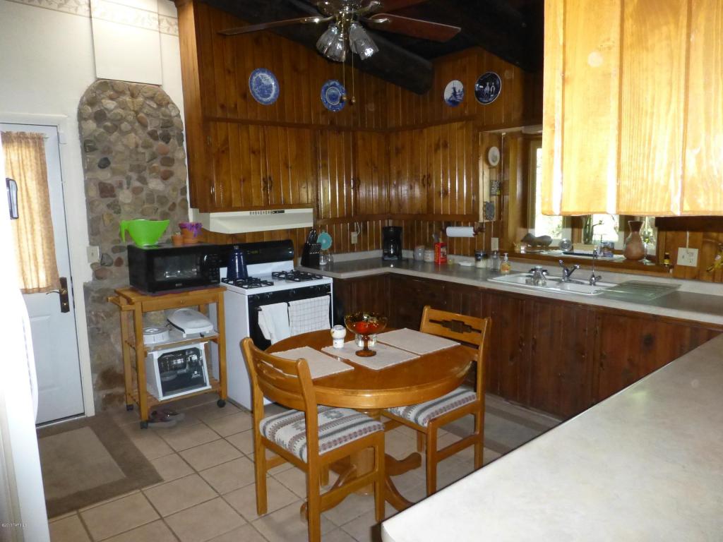 18201 E Marsh Station Rd, Vail, AZ 85641 photo 9