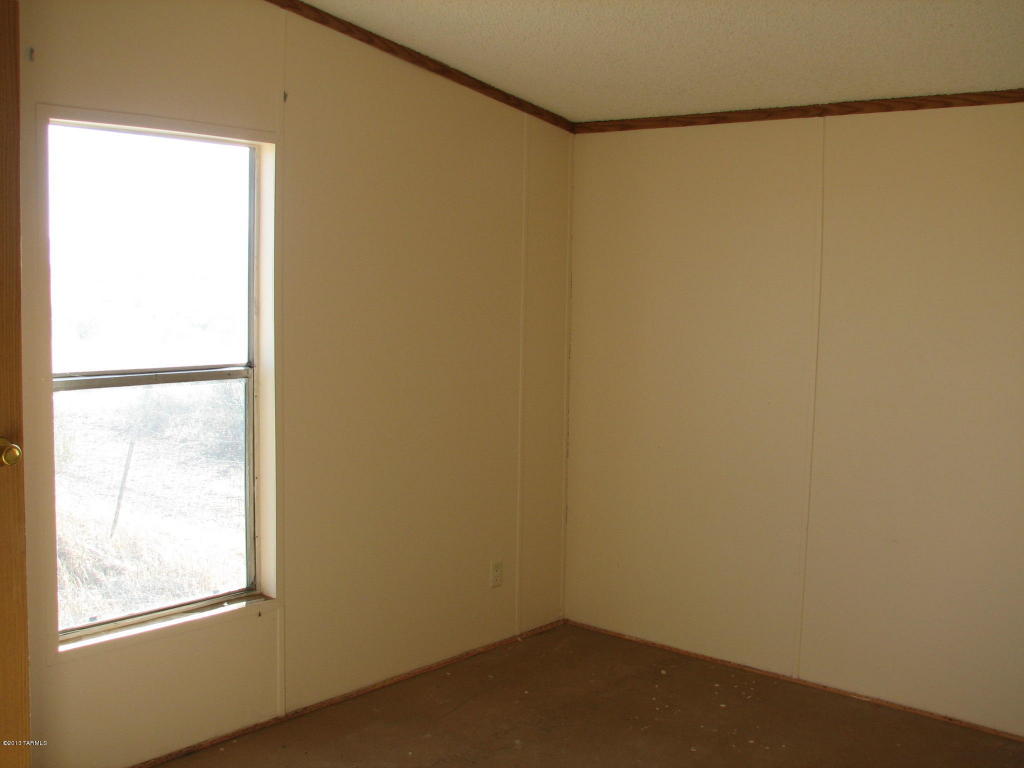 7202 E Apache Dr, Pearce, AZ 85625 photo 7