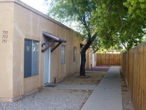 751 E Blacklidge Dr, Tucson, AZ 85719 photo 2