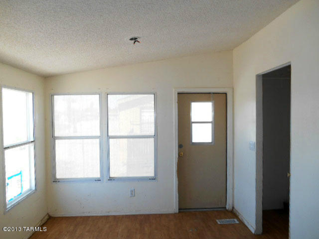 2571 E Pinal Vis, Tucson, AZ 85713 photo 7