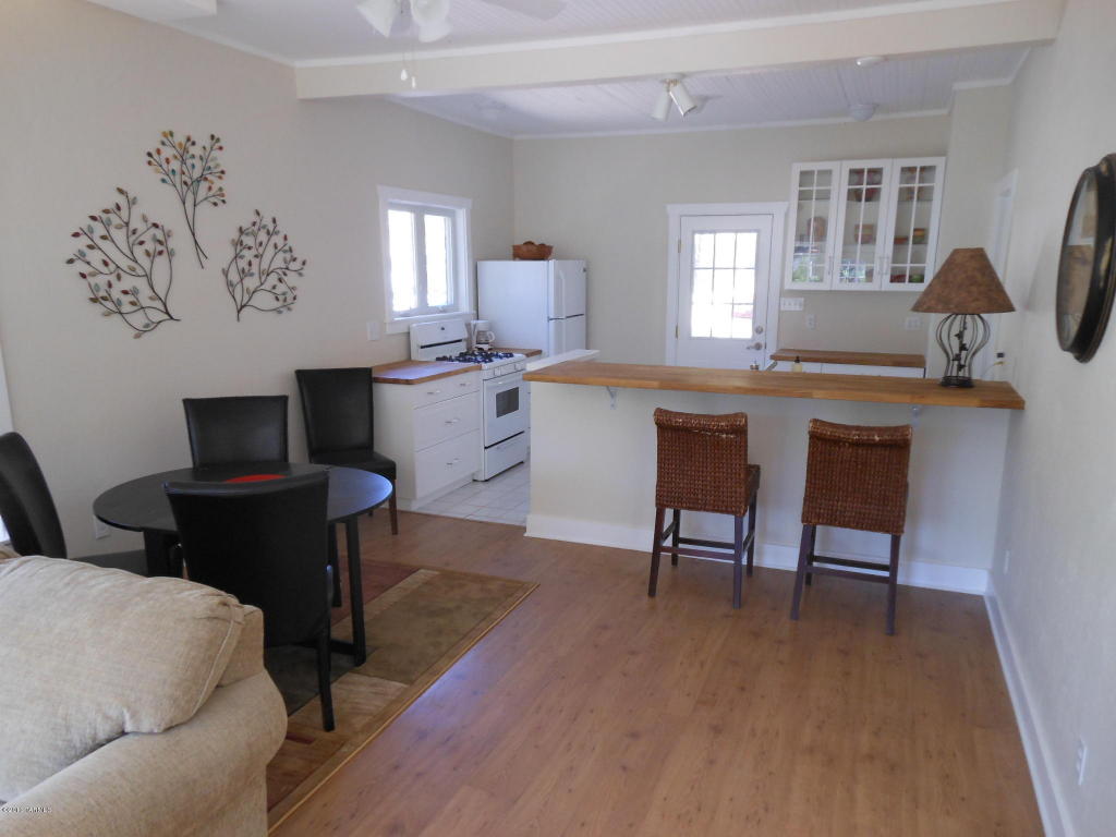 6 Locklin Ave, Bisbee, AZ 85603 photo 2