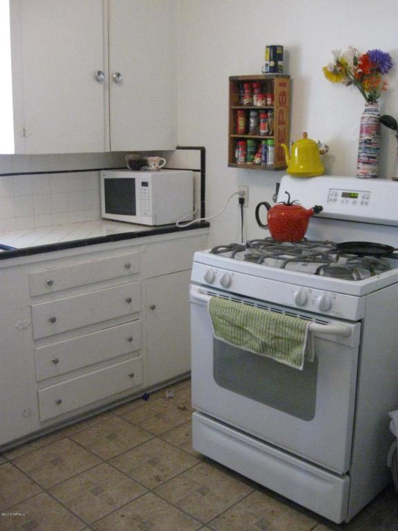 847 E 8th St, Tucson, AZ 85719 photo 9