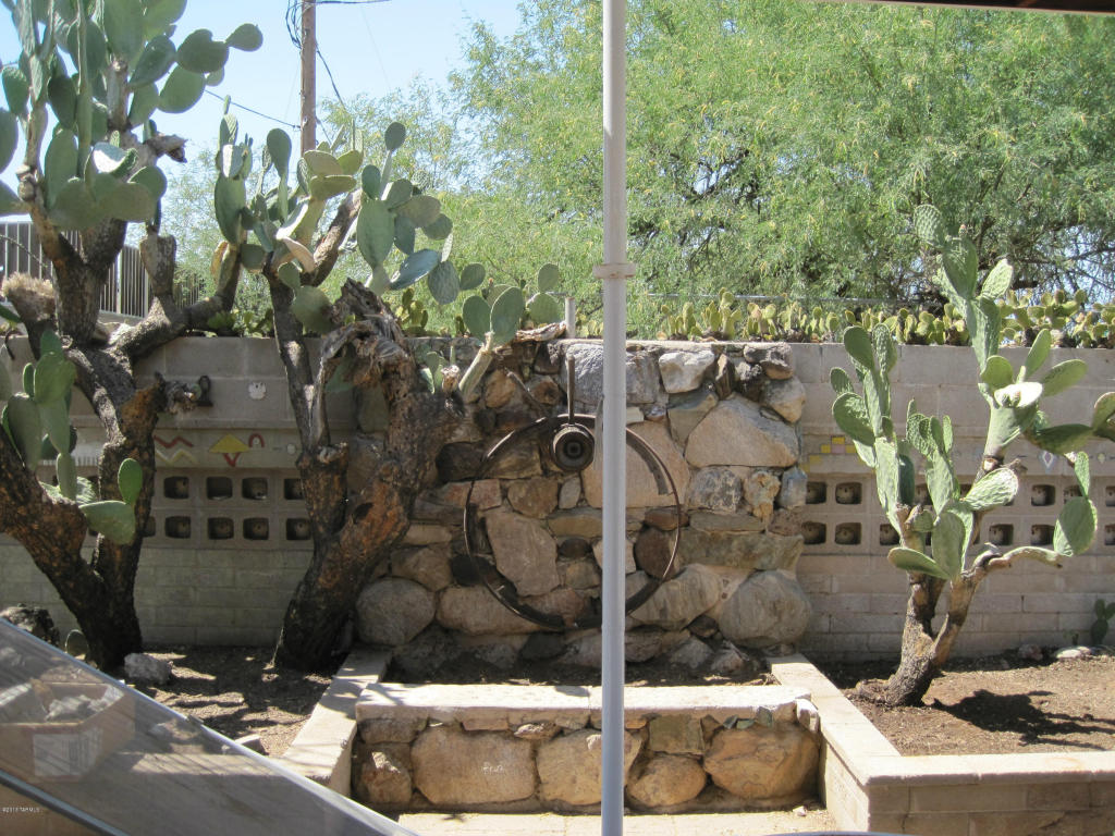 4342 E 16th St, Tucson, AZ 85711 photo 9
