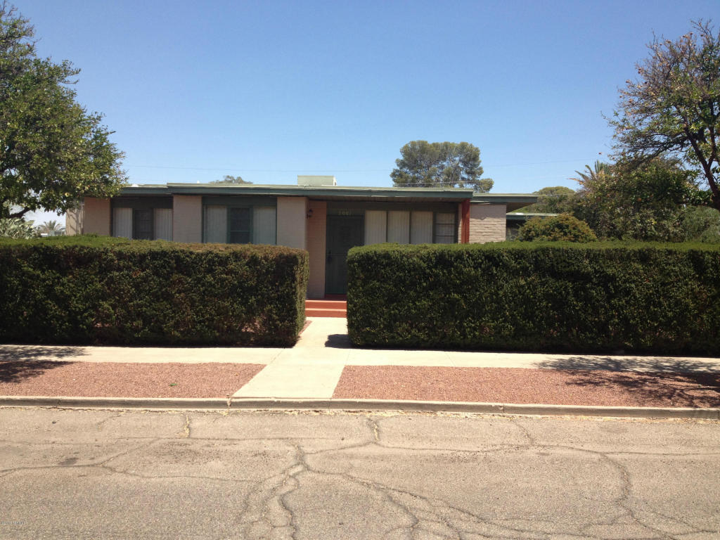 3001 E 17th St, Tucson, AZ 85716 photo 2