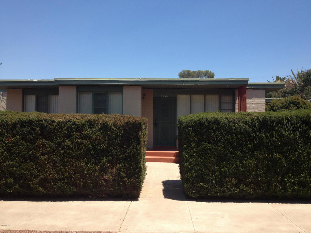 3001 E 17th St, Tucson, AZ 85716 photo 1