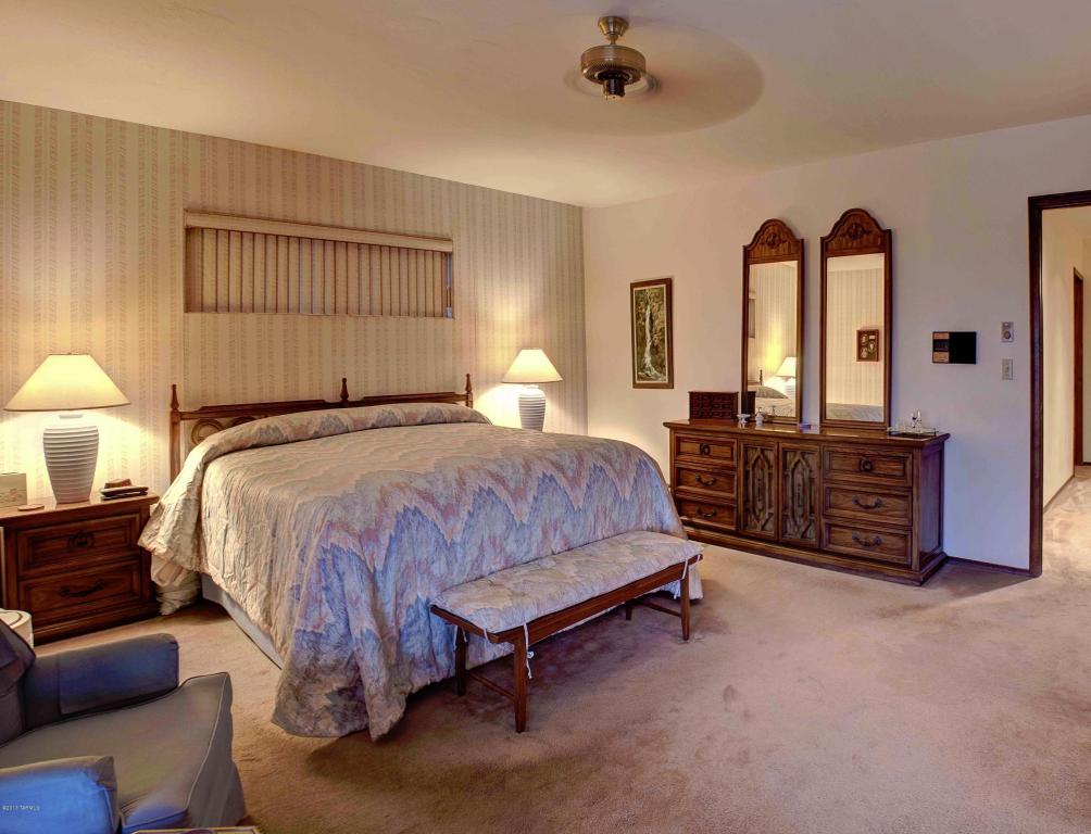 750 N Constitution Dr, Tucson, AZ 85748 photo 9