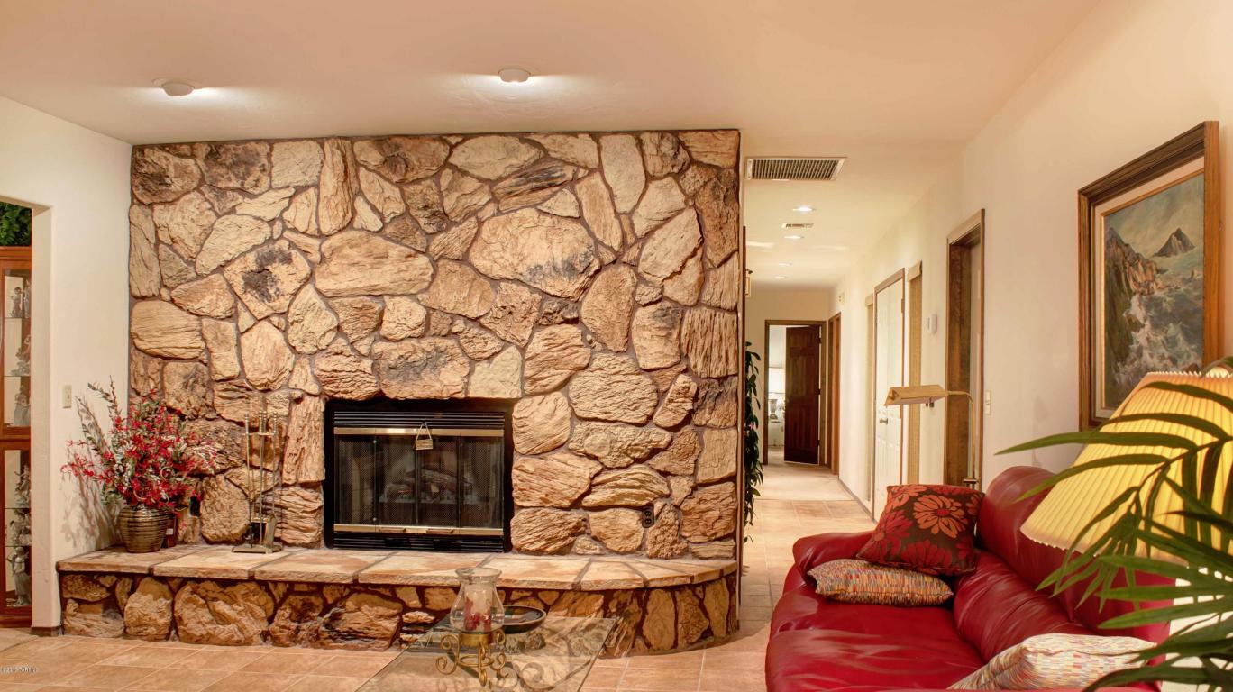 750 N Constitution Dr, Tucson, AZ 85748 photo 14