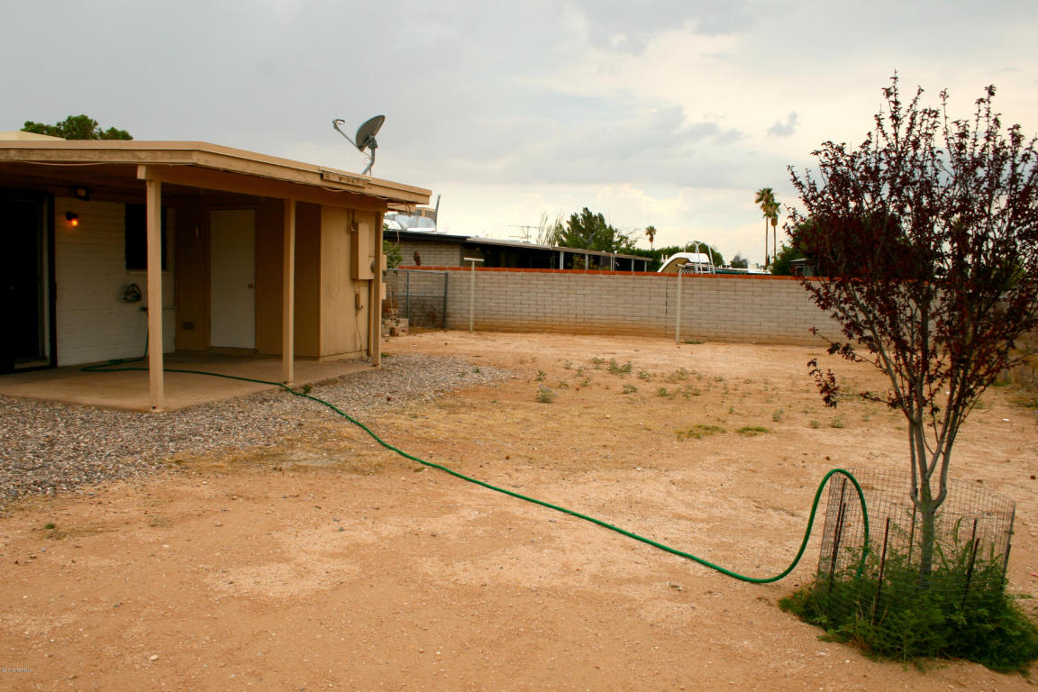 7213 E Freestone Dr, Tucson, AZ 85730 photo 6