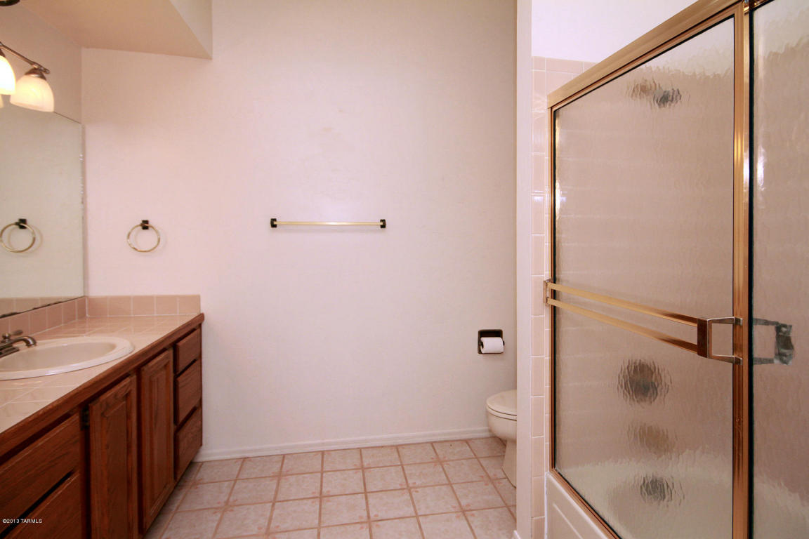 8161 E Rawhide Trl, Tucson, AZ 85750 photo 13