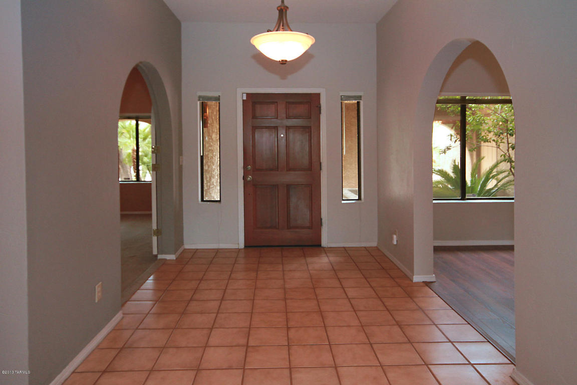 8161 E Rawhide Trl, Tucson, AZ 85750 photo 16