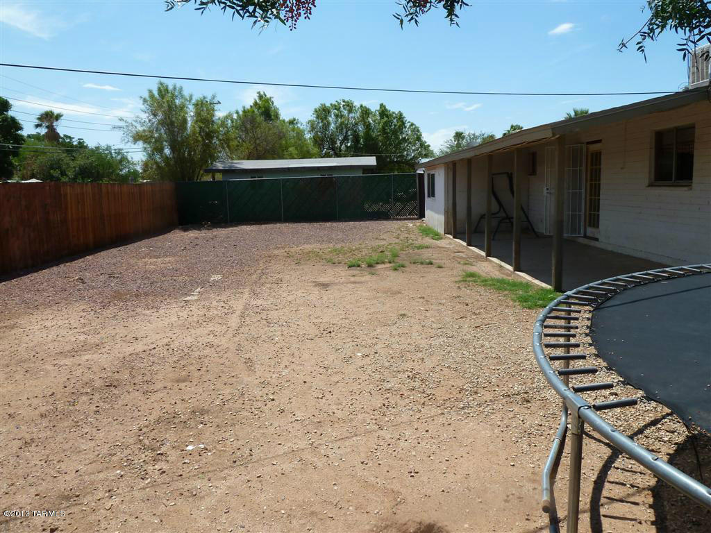 6749 E David Dr, Tucson, AZ 85730 photo 7
