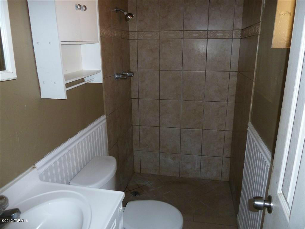 6749 E David Dr, Tucson, AZ 85730 photo 5