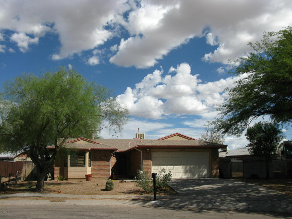 7920 E Constant Pl, Tucson, AZ 85730 photo 1