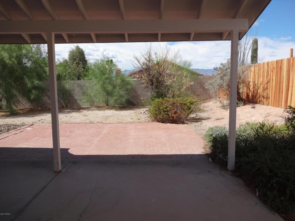 9945 Eugenia Dr, Tucson, AZ 85730 photo 18