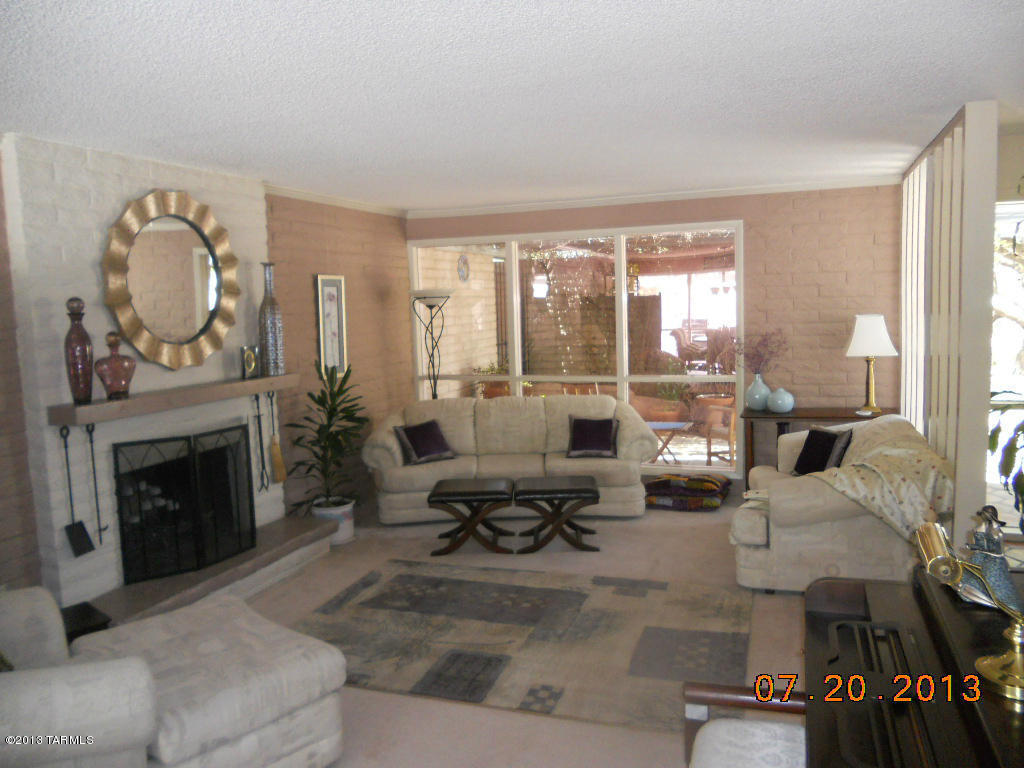 7741 E Cloud Rd, Tucson, AZ 85750 photo 11