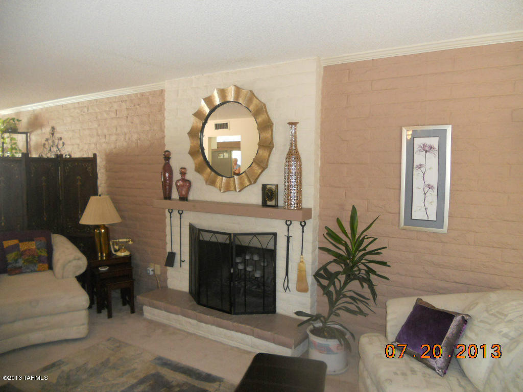 7741 E Cloud Rd, Tucson, AZ 85750 photo 10