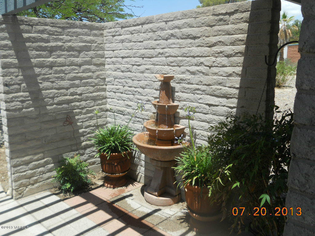 7741 E Cloud Rd, Tucson, AZ 85750 photo 7
