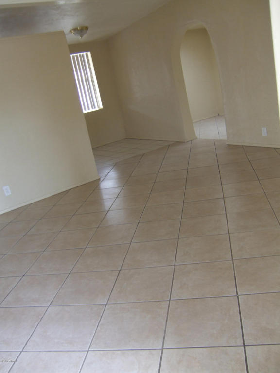 5002 E 23rd St, Tucson, AZ 85711 photo 6