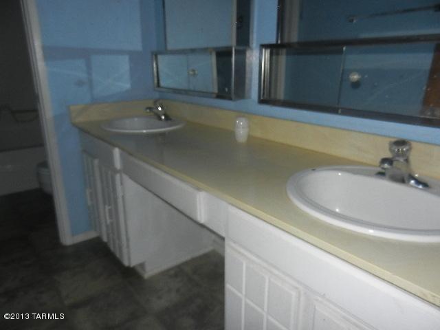 9609 E 3rd St, Tucson, AZ 85748 photo 17