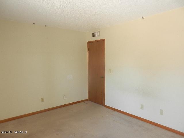 9609 E 3rd St, Tucson, AZ 85748 photo 11