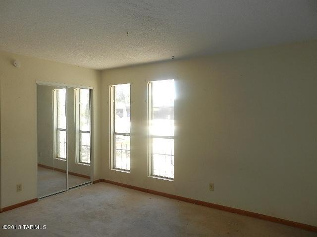 9609 E 3rd St, Tucson, AZ 85748 photo 10