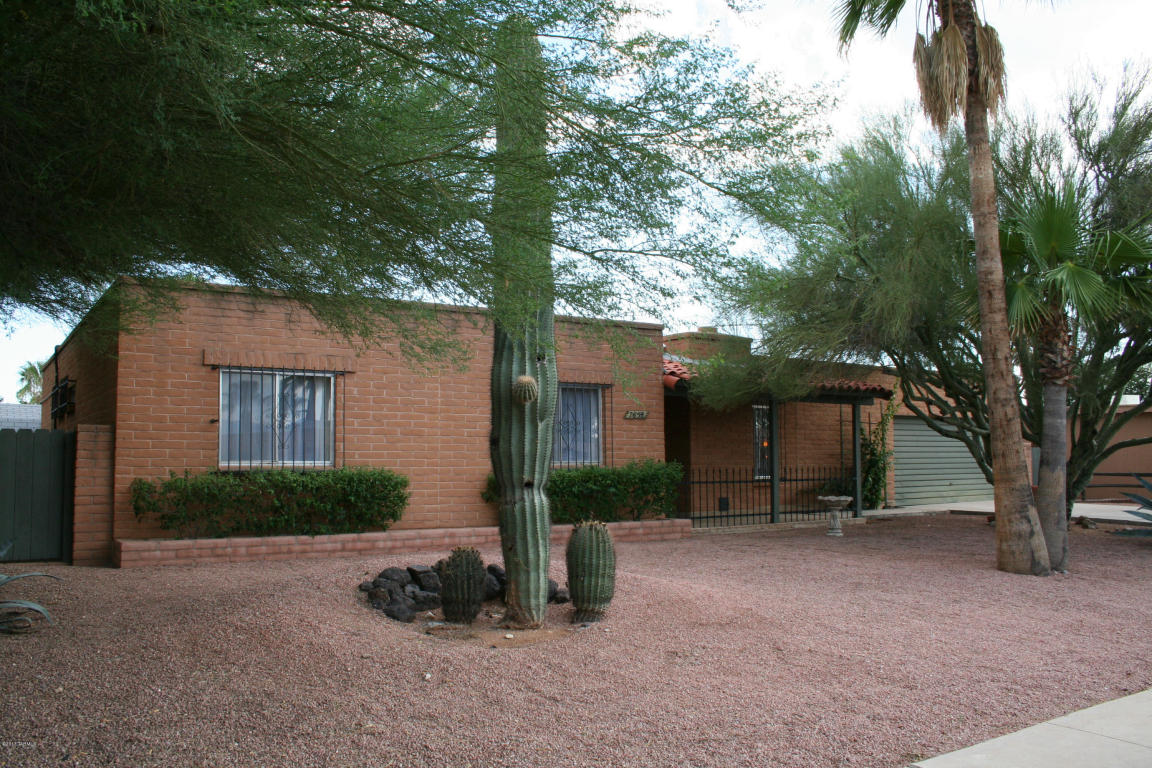 7652 E 39th St, Tucson, AZ 85730 photo 3