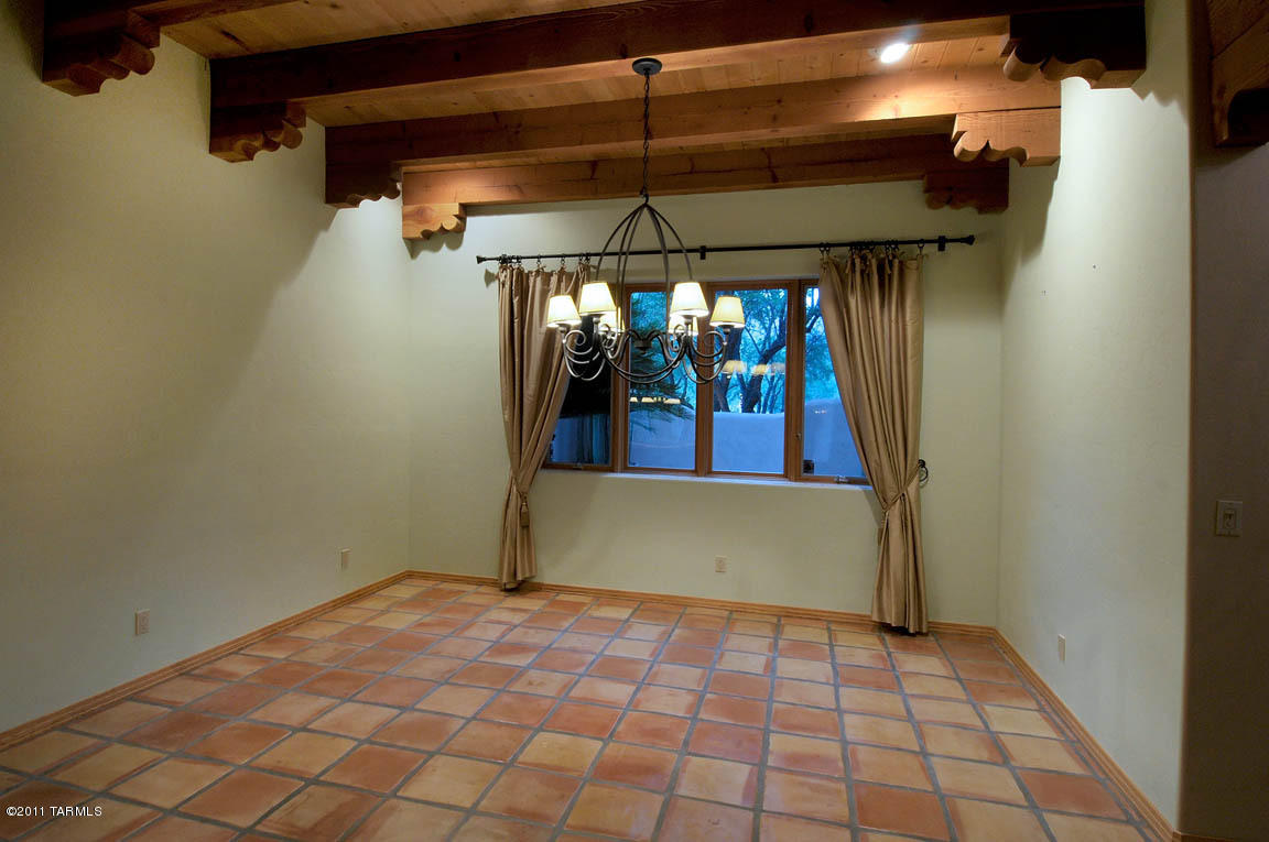 7200 E Desert Moon Loop, Tucson, AZ 85750 photo 13