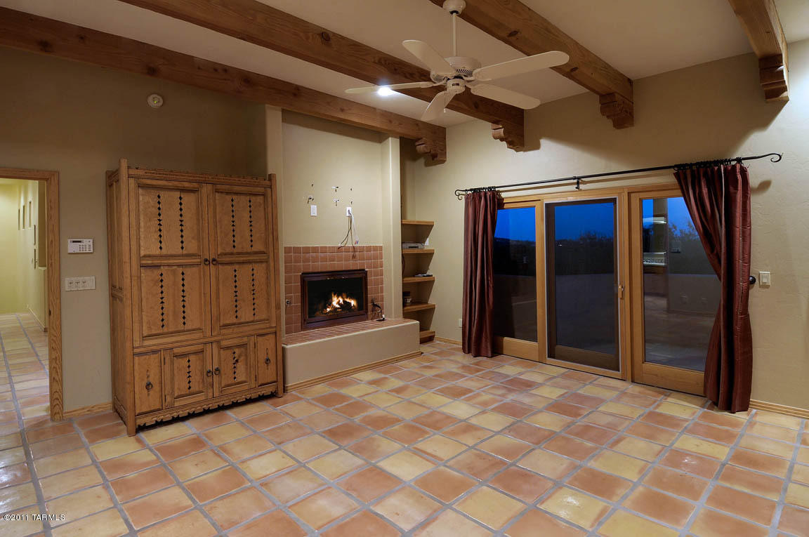 7200 E Desert Moon Loop, Tucson, AZ 85750 photo 8