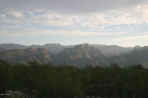 8451 E Cloud Rd, Tucson, AZ 85750 photo 4