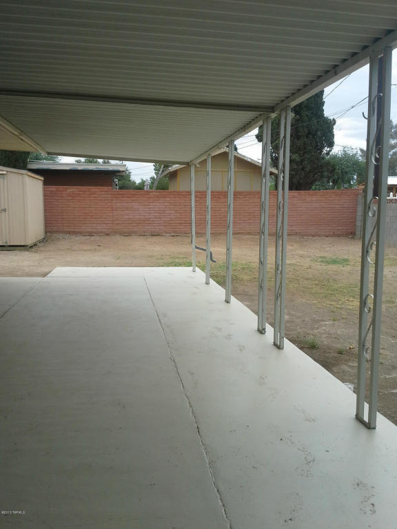 8137 E Baker Dr, Tucson, AZ 85710 photo 31