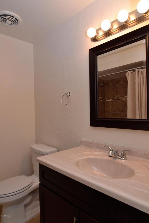 7322 E 19th St, Tucson, AZ 85701 photo 13