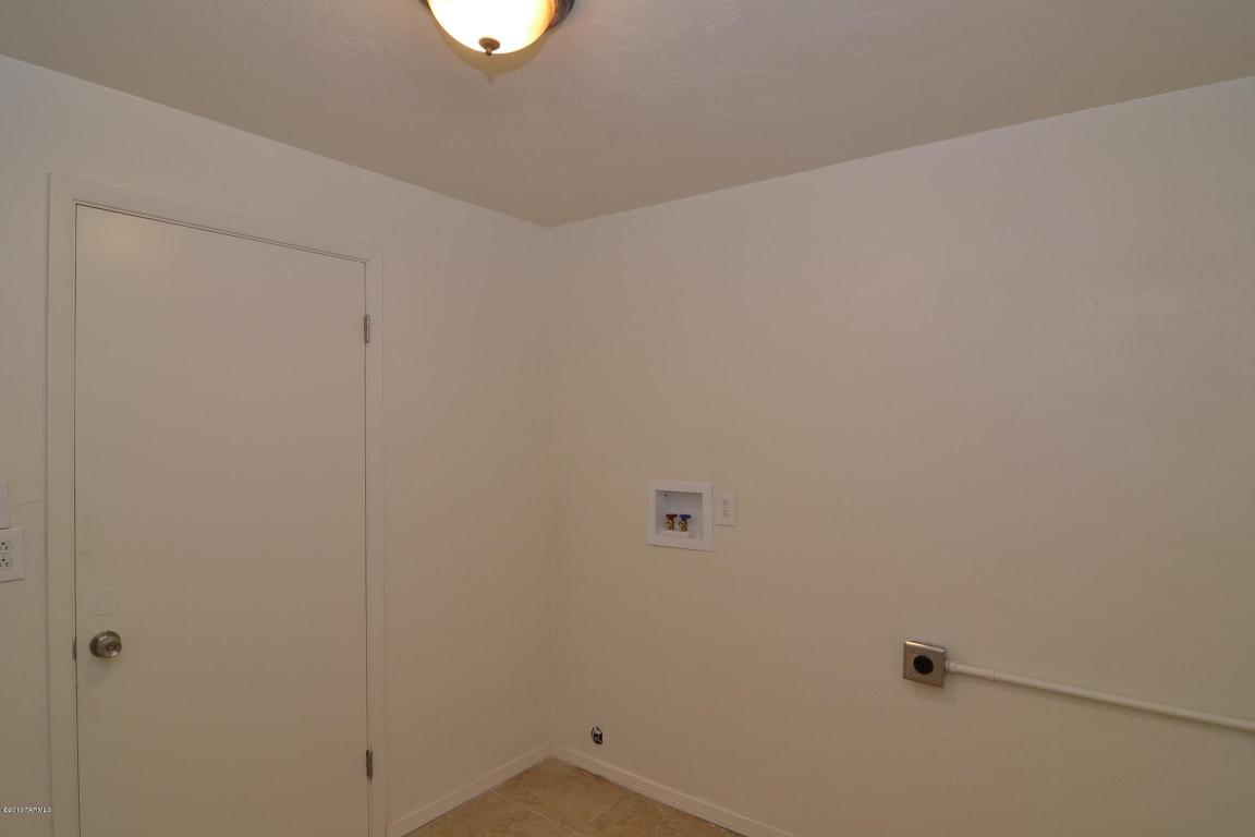 7322 E 19th St, Tucson, AZ 85701 photo 6