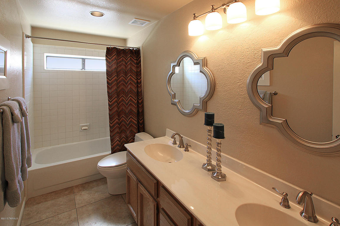 7320 E Shoreward Loop, Tucson, AZ 85715 photo 13