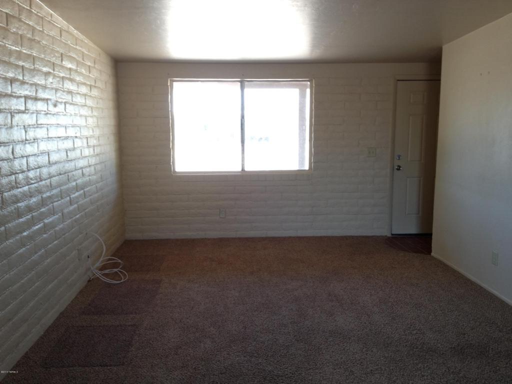 7611 E Apple Tree Dr, Tucson, AZ 85730 photo 3