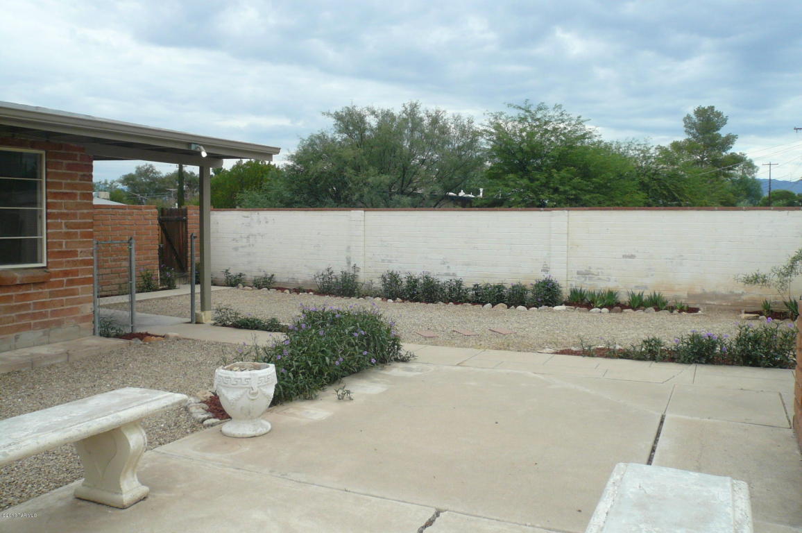 6072 E 28th St, Tucson, AZ 85711 photo 3