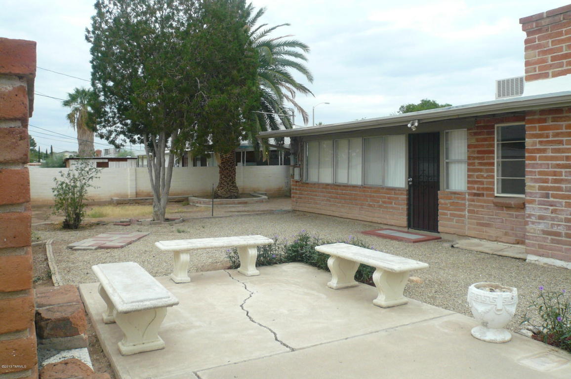 6072 E 28th St, Tucson, AZ 85711 photo 2