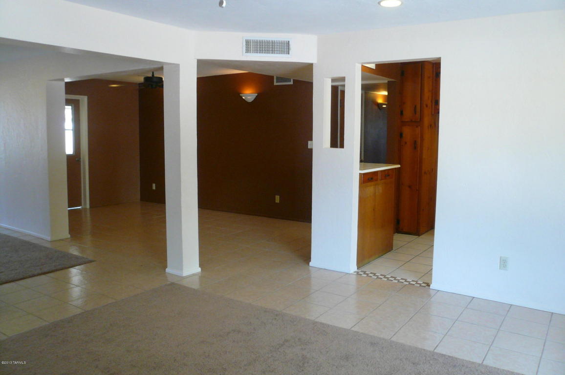 6072 E 28th St, Tucson, AZ 85711 photo 5