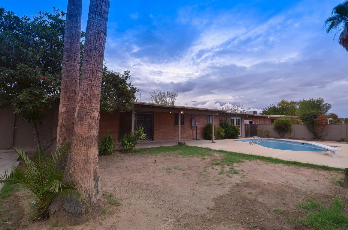 8970 E Millett Dr, Tucson, AZ 85710 photo 5