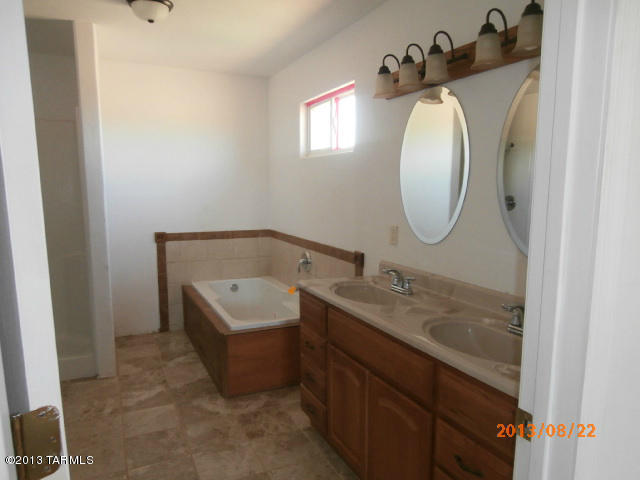 8250 W Mountain View Rd, Willcox, AZ 85643 photo 5