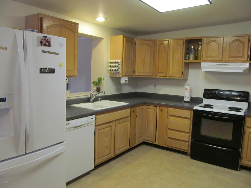 7612 E Persimmon Dr, Tucson, AZ 85730 photo 5